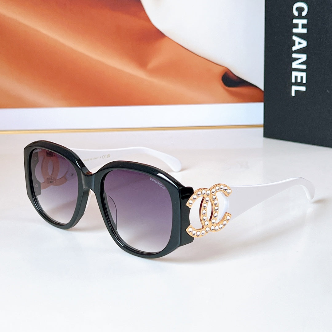CHANEL CAT EYE SUNGLASSES A71498 IN ACETATE METAL LOGO