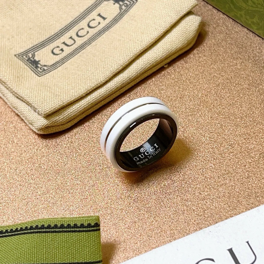 black edge Gucci White Ceramic Ring