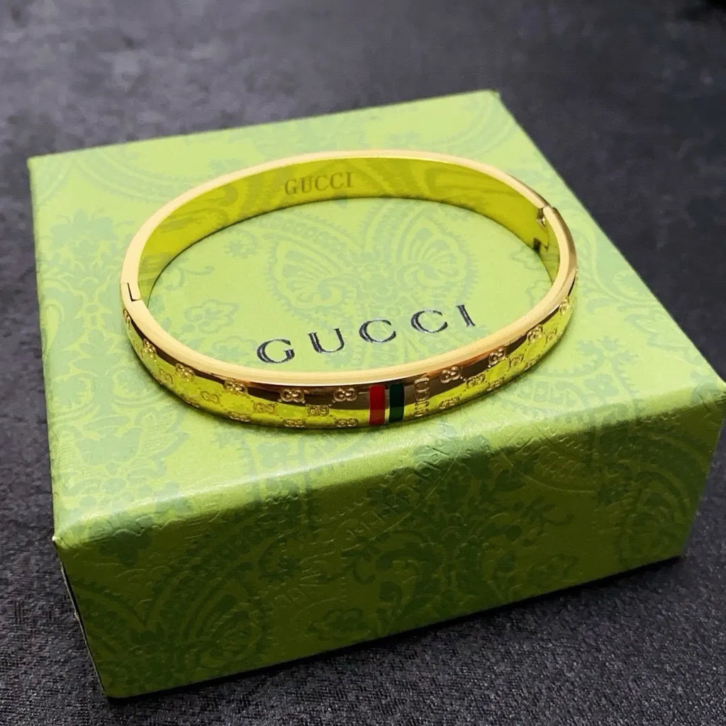 Premium Gold-Plated Designer Inspired Bracelet - Hình 2