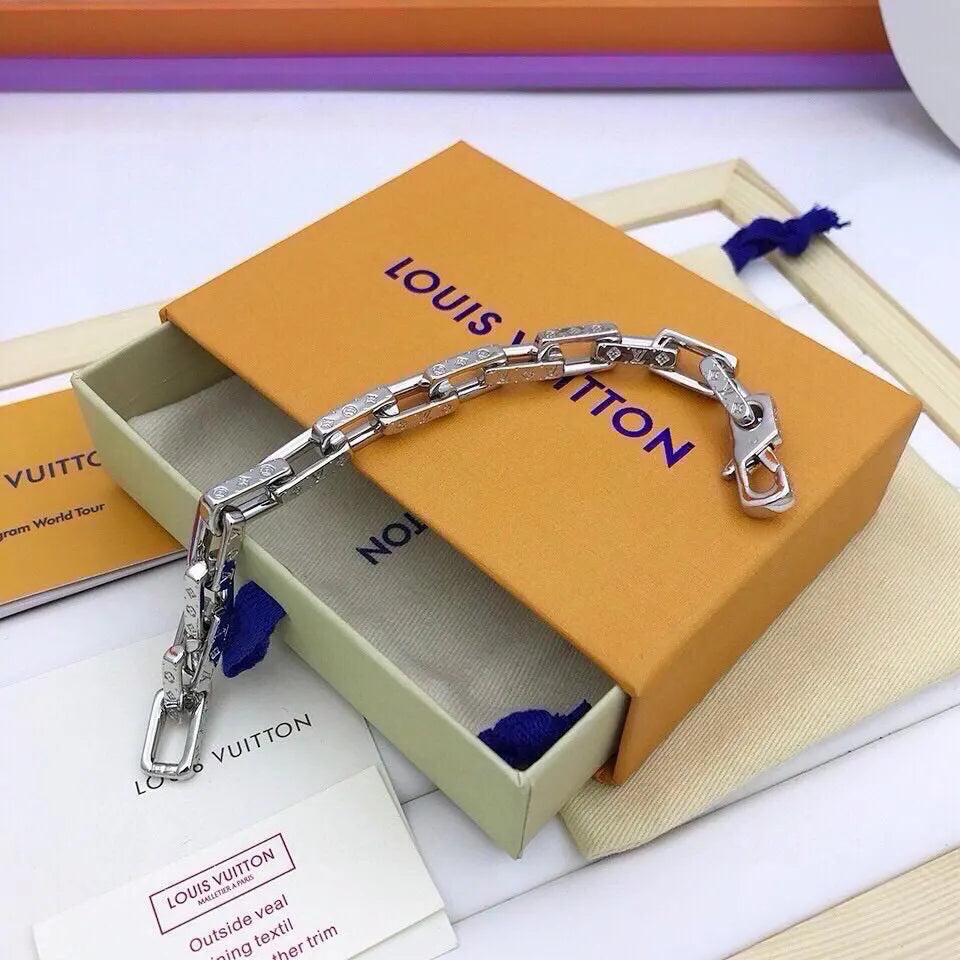 Louis Vuitton Silver Chain - Hình 4