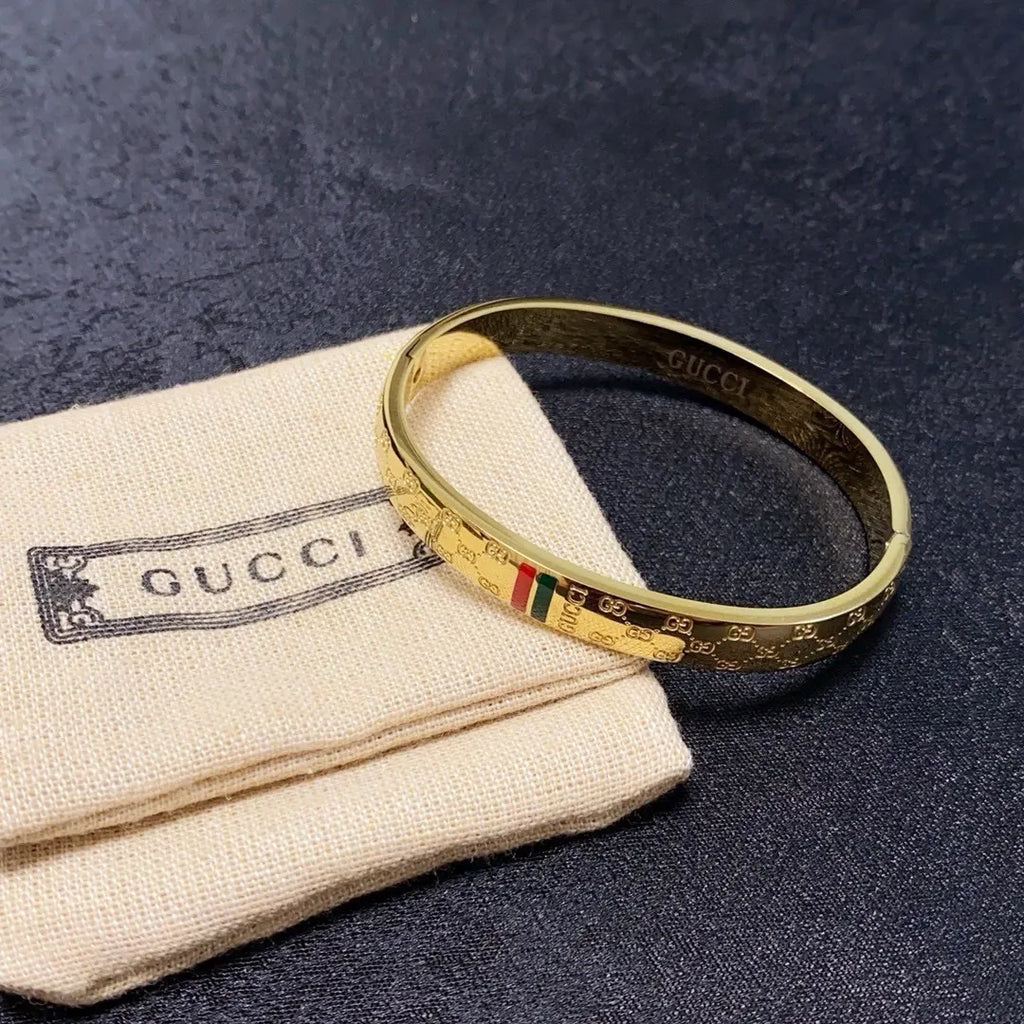 Premium Gold-Plated Designer Inspired Bracelet - Hình 5