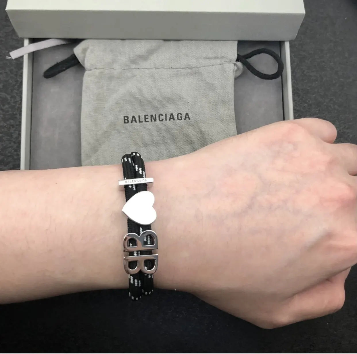 Balenciaga BB Heart Rope Bracelet - Hình 6