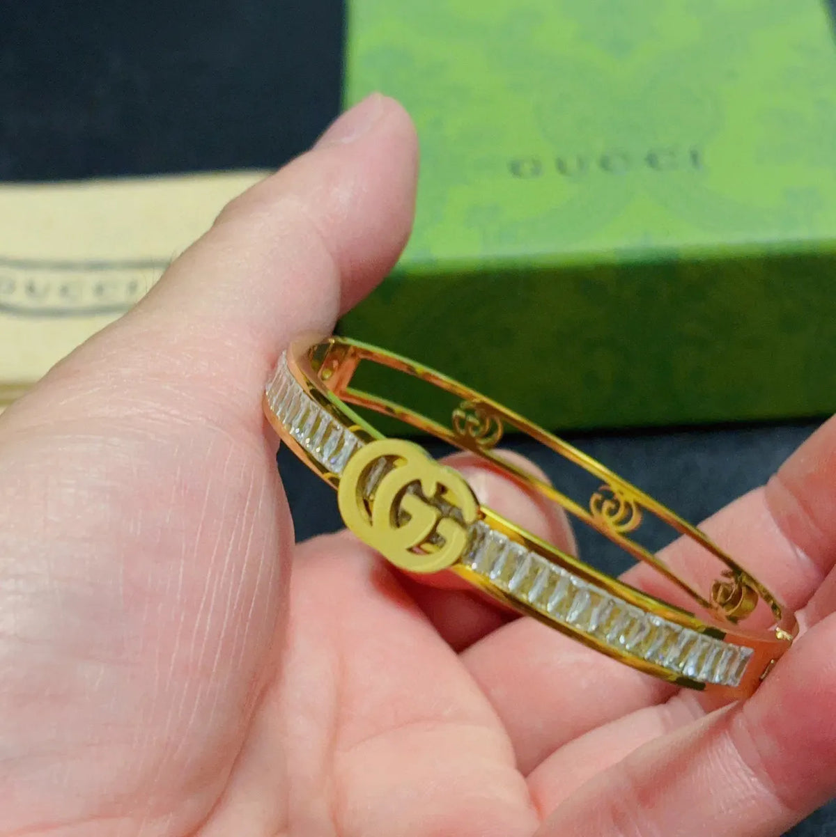 Luxury Crystal G Bracelet - Hình 7