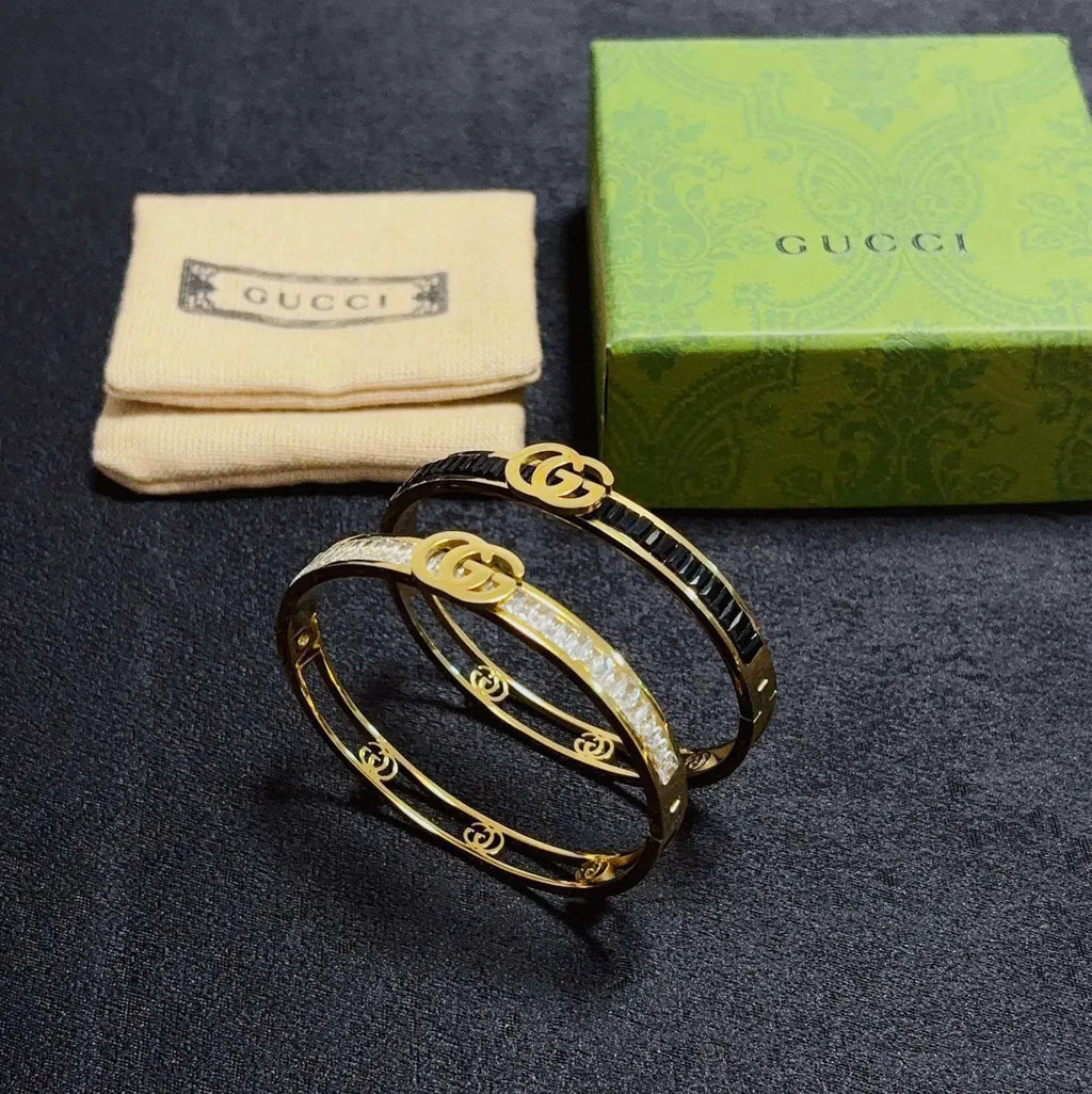Luxury Crystal G Bracelet - Hình 8