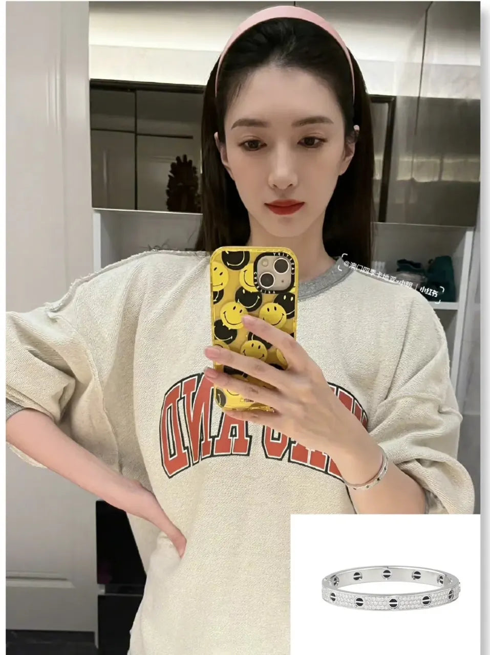 Premium Crystal Screw Bangle on wrist - Hình 6