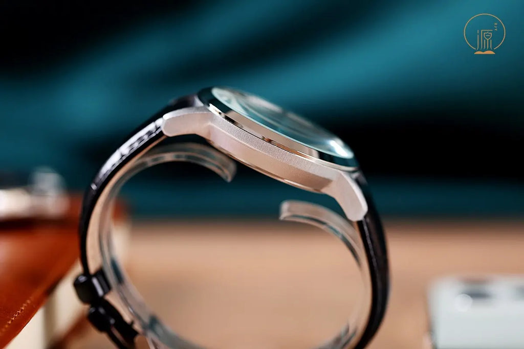 Armani Silver Chronograph Watch - Hình 5