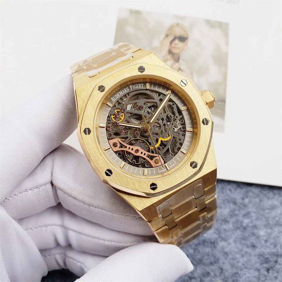 AP Royal Oak Openworked Gold