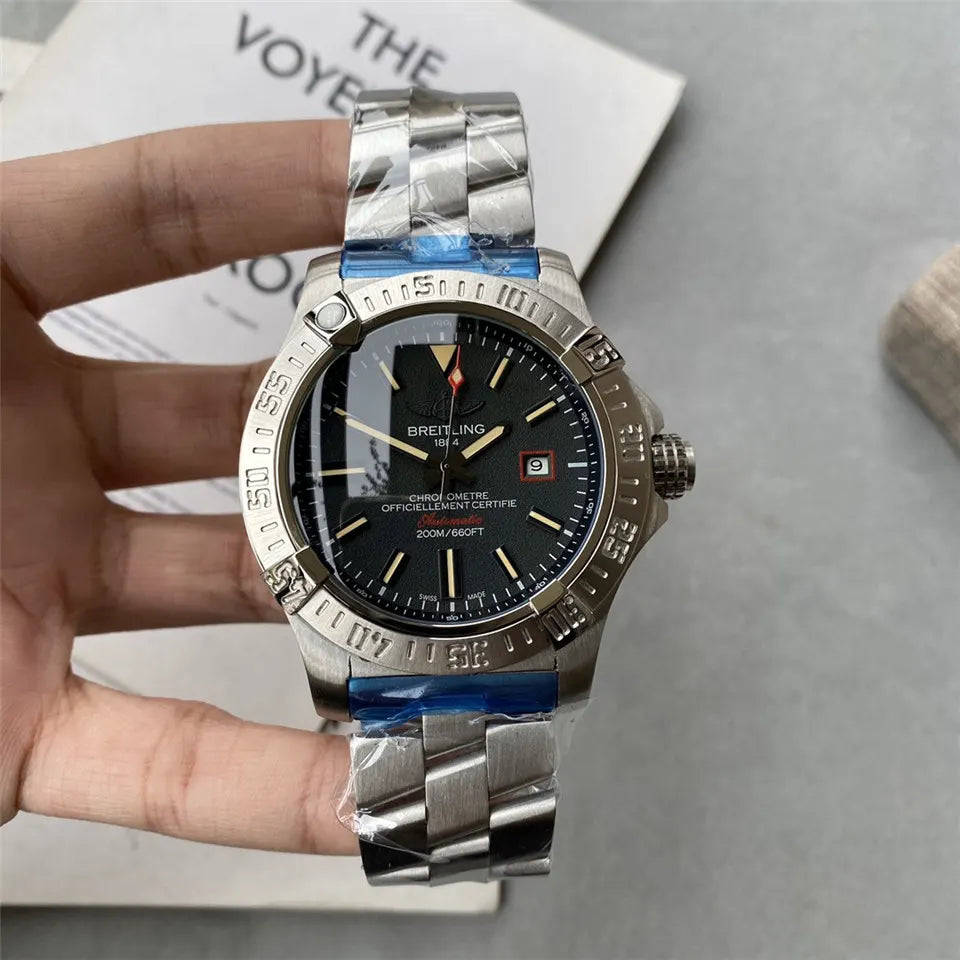 Breitling Avenger Black Dial - Hình 5