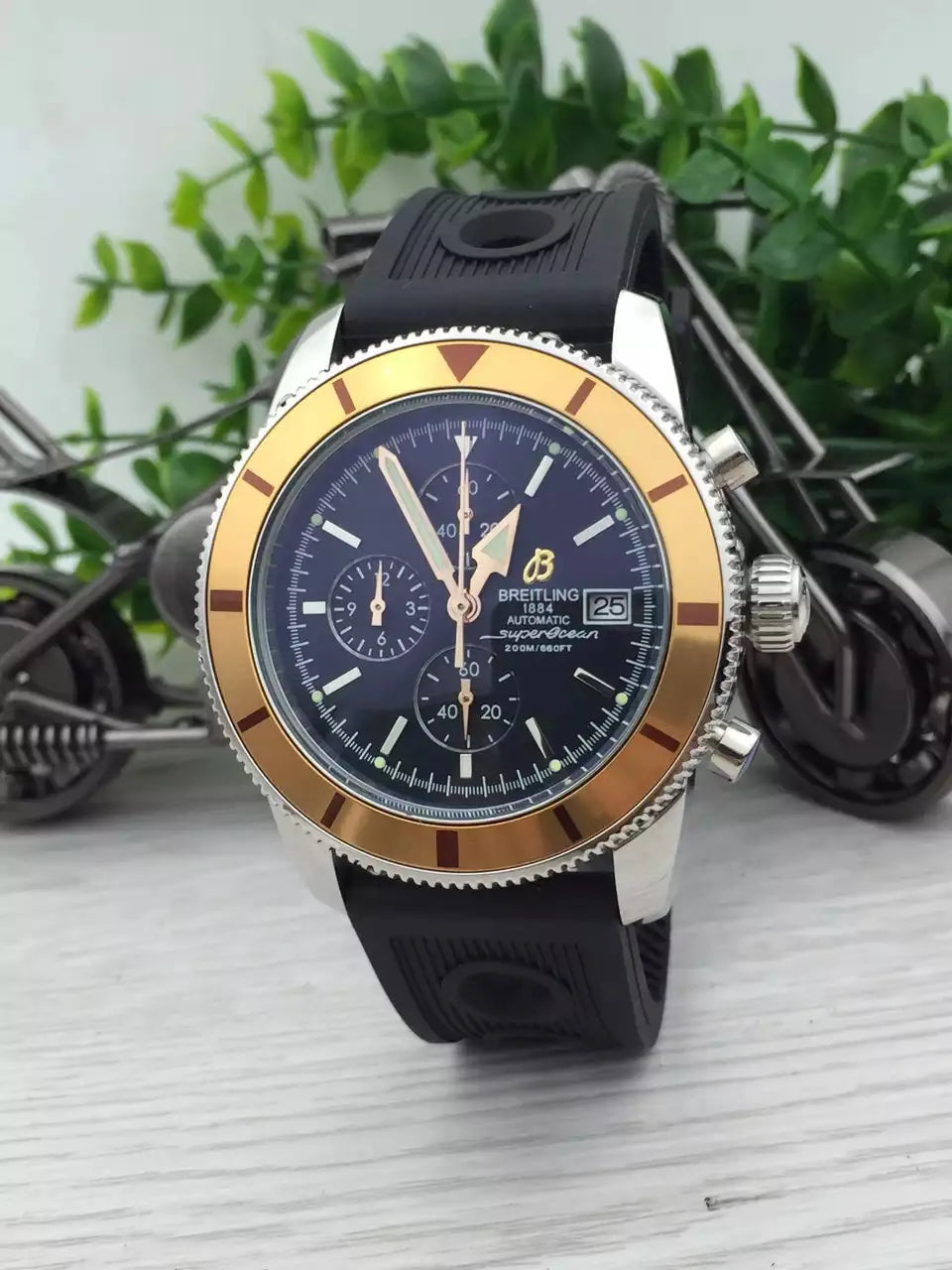 Breitling White Dial Rubber Strap - Hình 4