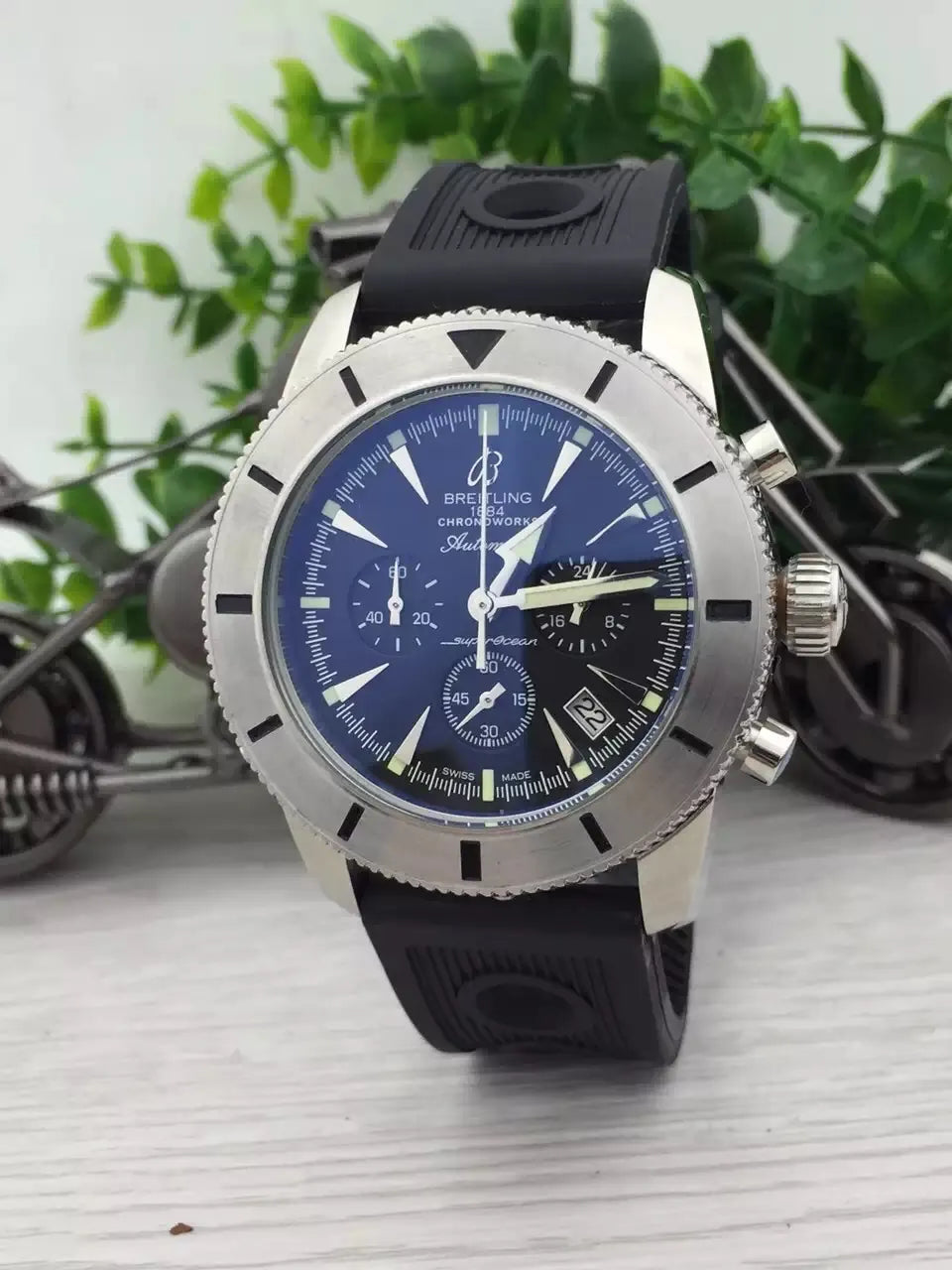 Breitling Superocean Blue Dial Leather - Hình 2