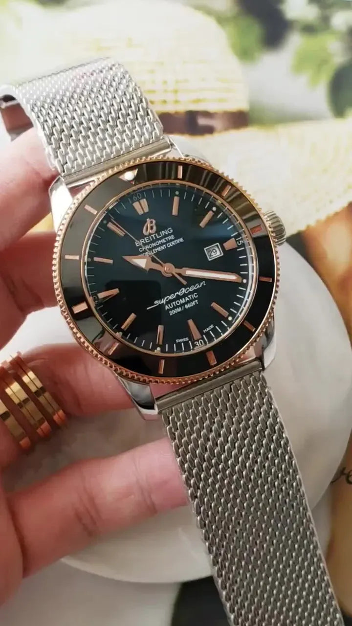 Breitling Superocean Blue Dial - Hình 2