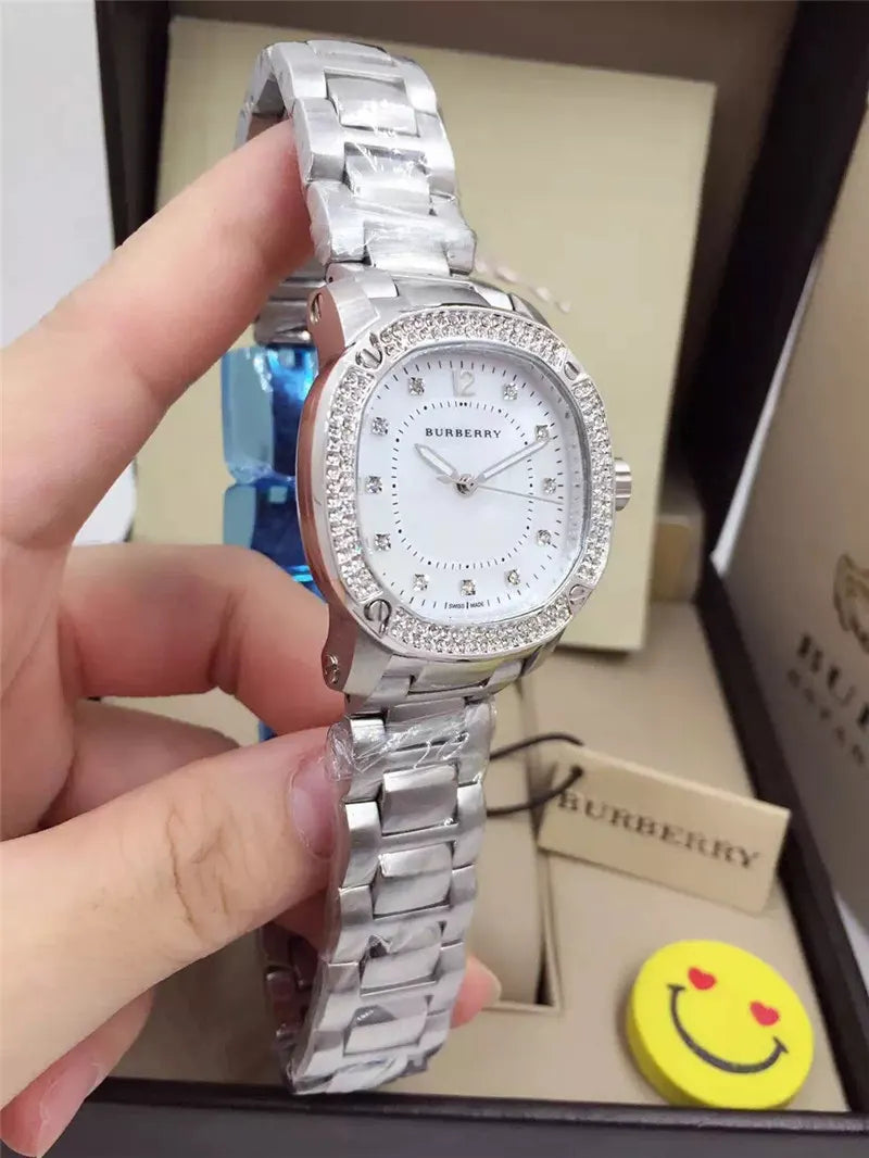 Burberry Diamond Bezel Steel - Hình 6