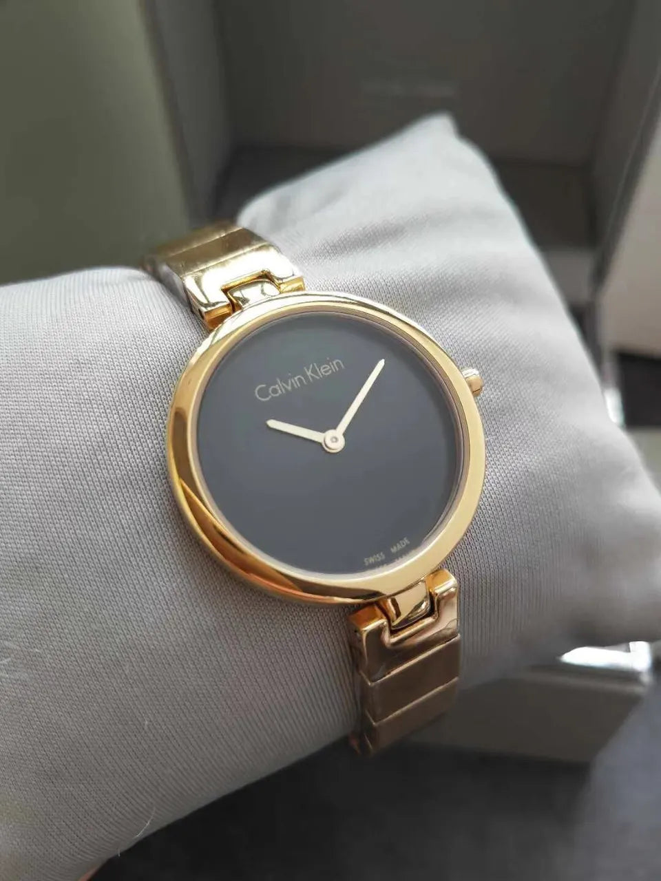 Calvin Klein Gold Watch - Hình 5
