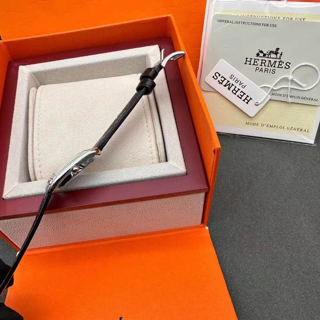 Hermès Nantucket Black Leather Women's Watch - Hình 7