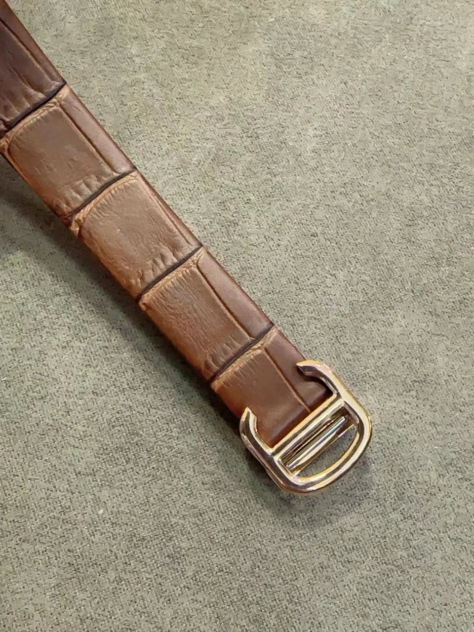Cartier Gold Brown Leather Watch - Hình 8