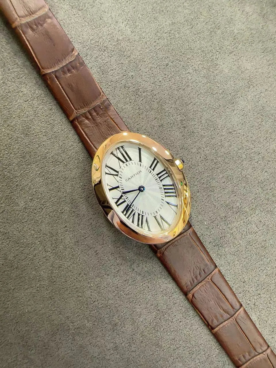 Cartier Gold Brown Leather Watch - Hình 4