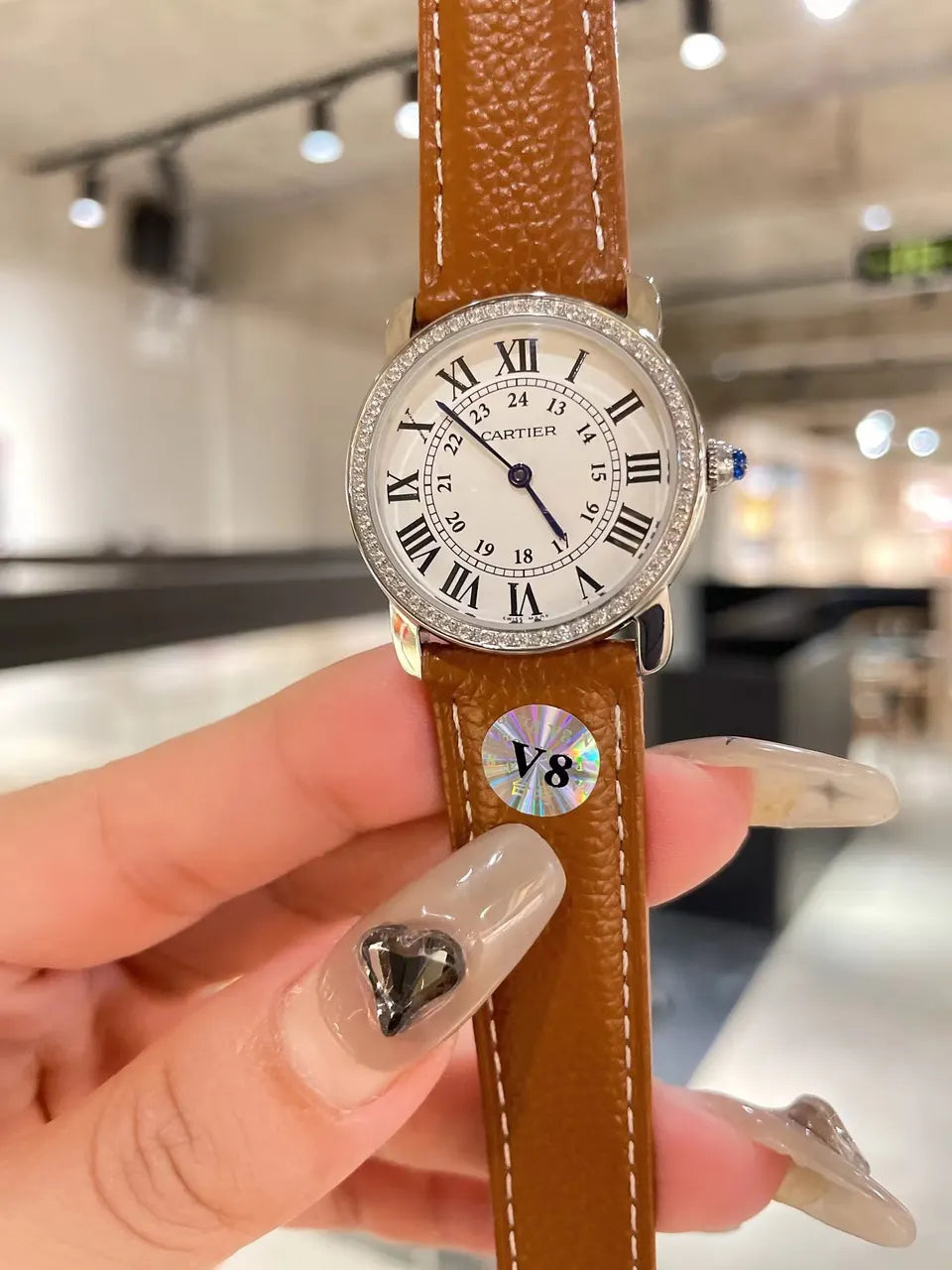 Cartier Ronde Louis Gold - Hình 6