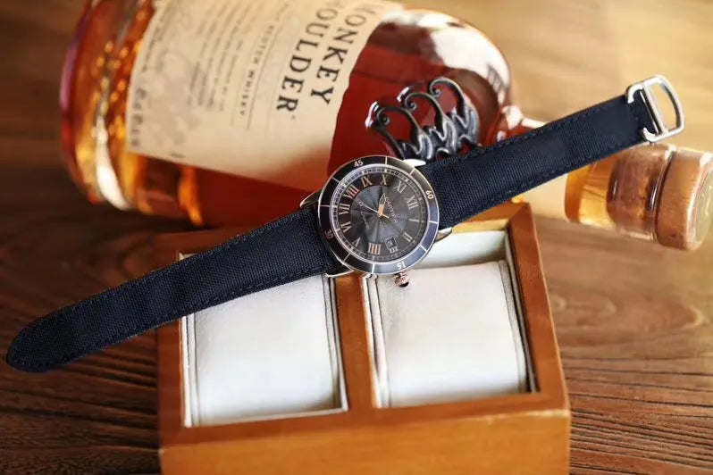 Cartier Black Dial Gold - Hình 5
