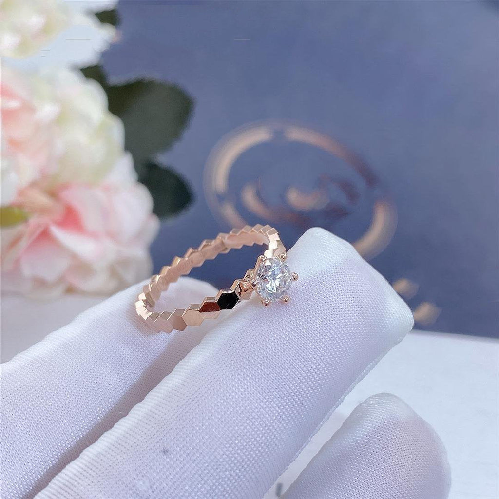 BEE LOVE RING PINK GOLD 1 DIAMOND