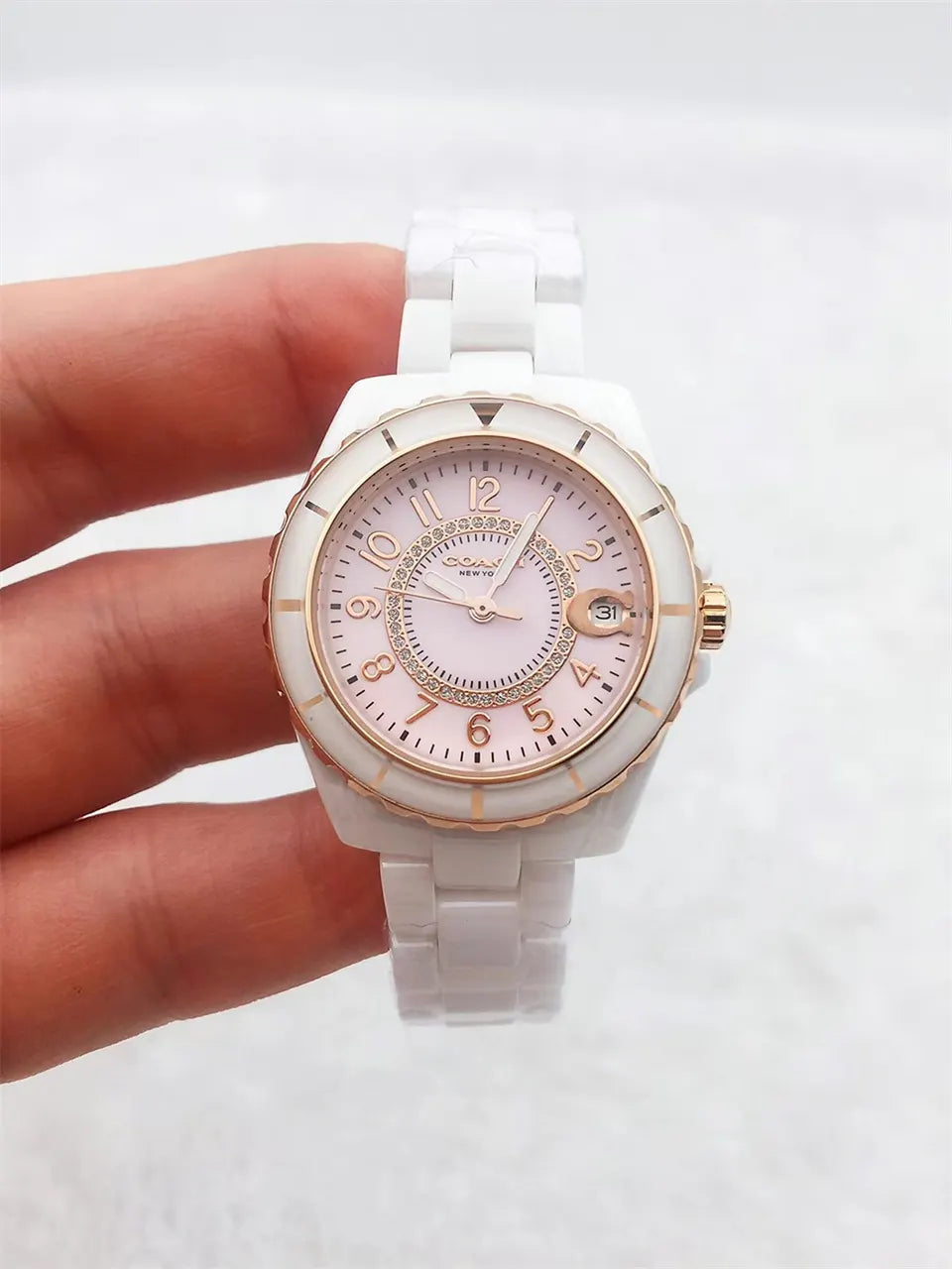Coach Ceramic Pink Dial Watch - Hình 2