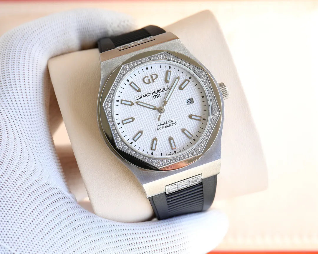 Girard-Perregaux Rose Gold Diamond - Hình 3