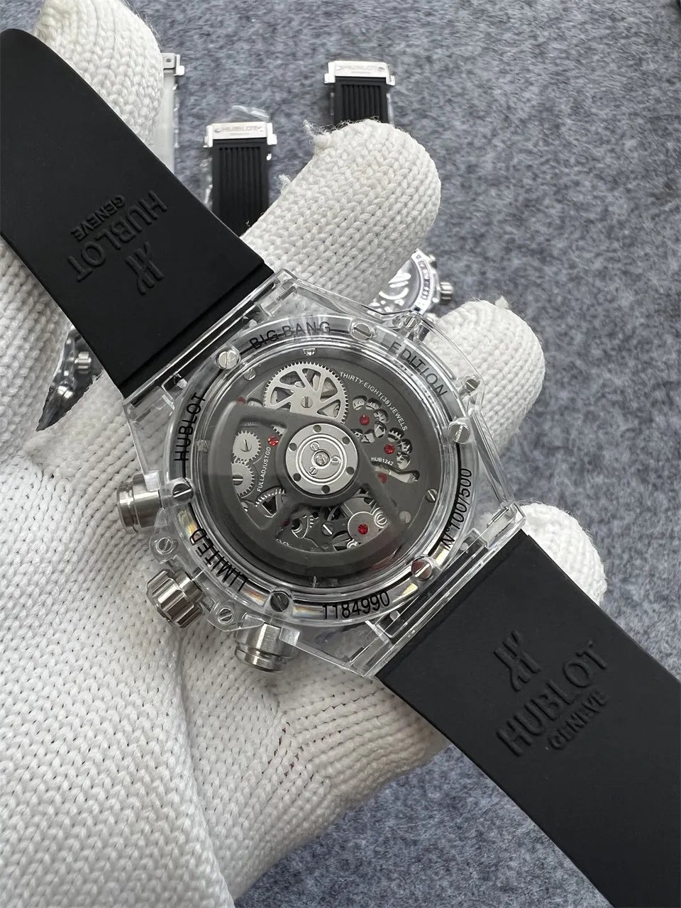 Hublot Rainbow Bezel Watch - Hình 4