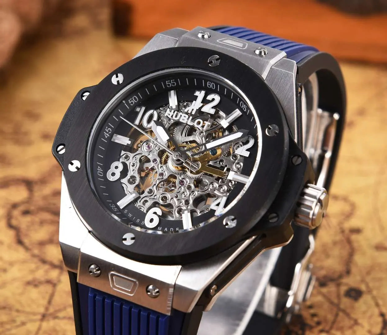 classic Hublot Black Magic Blue - Hình 3