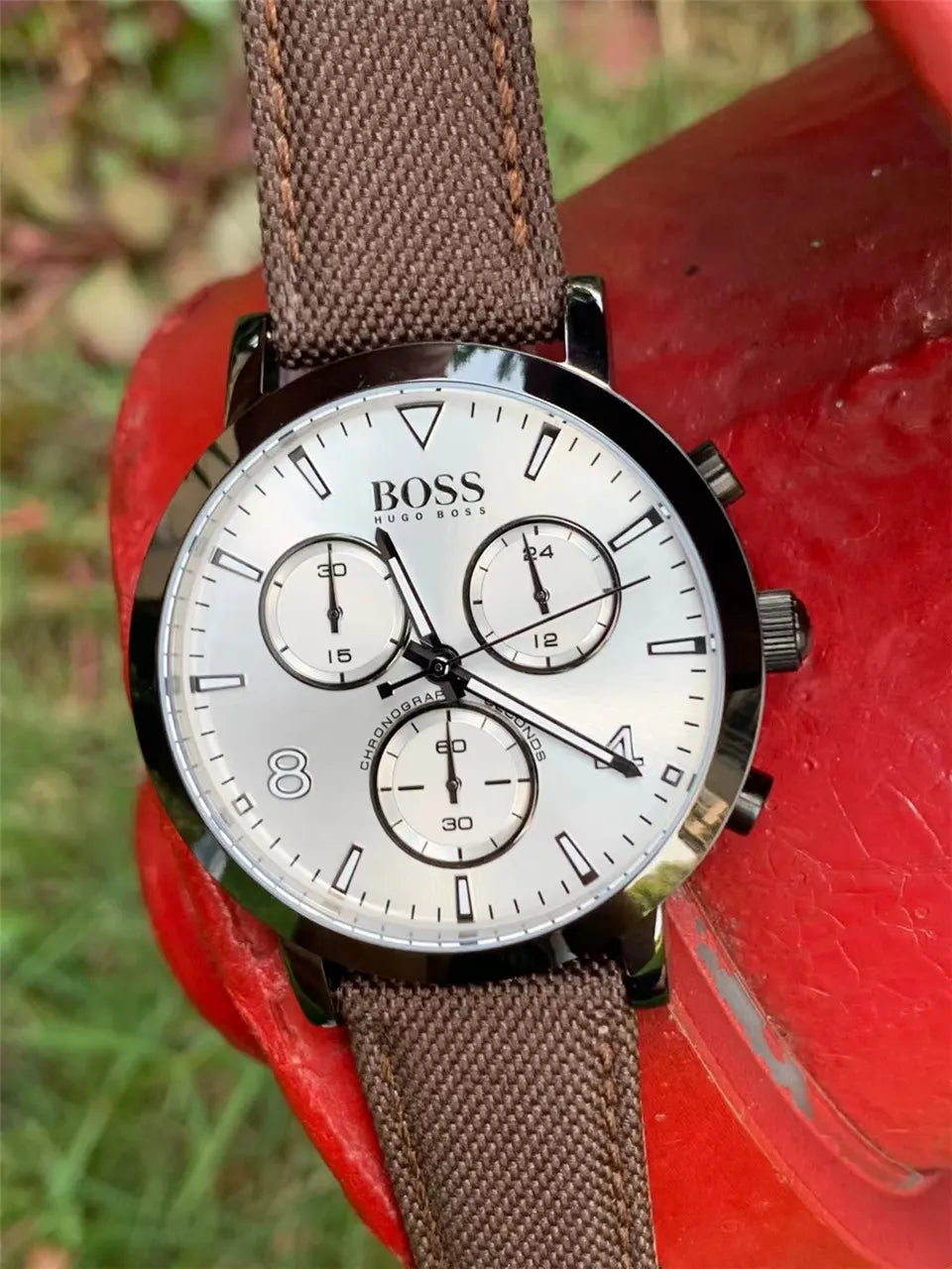 Hugo Boss Brown Band Watch - Hình 5