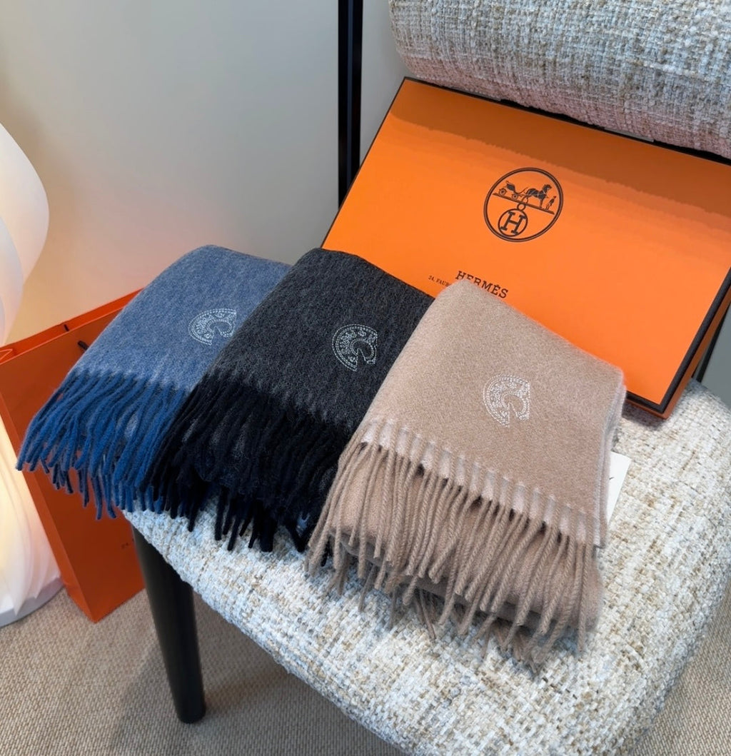 HERMES HERMES 25S SCARF 190 IN CASERE 854637