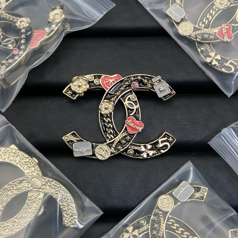 18K  Chanel Black & Red Heart Brooch