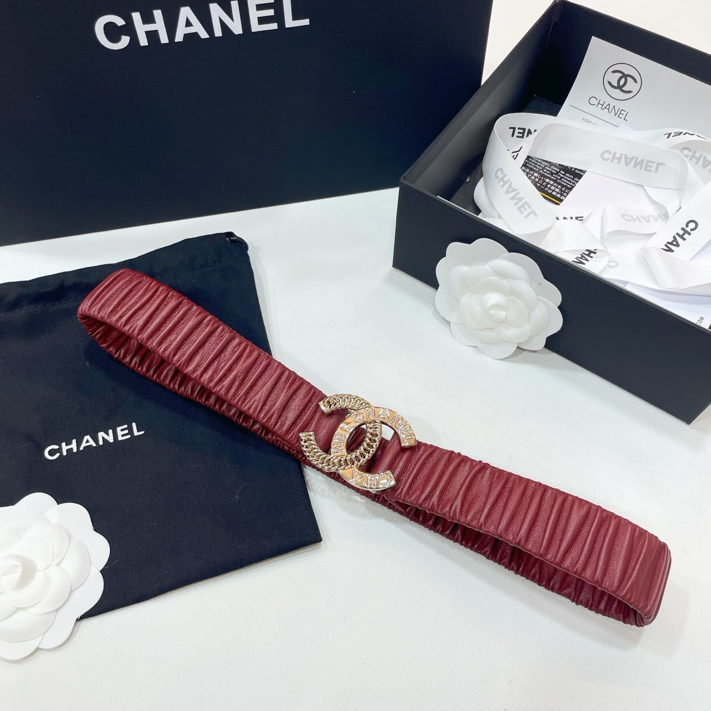 CHANEL DOUBLE 30MM STRETCH BELT IN RED CALFSKIN GOLD CHAIN BUCKLE CRYSTAL LOGO