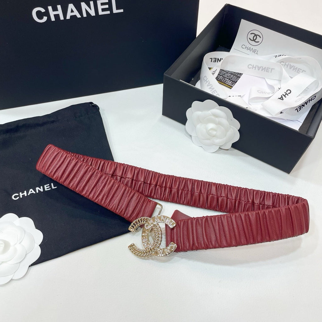 CHANEL DOUBLE 30MM STRETCH BELT IN RED CALFSKIN GOLD CHAIN BUCKLE CRYSTAL LOGO