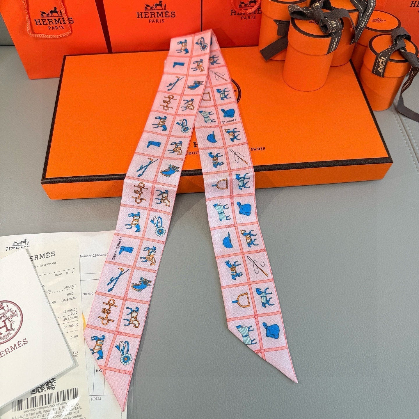 HERMES HERMES 25S SCARF 86 IN SILK 853136