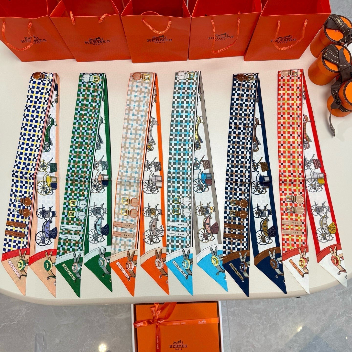 HERMES HERMES 25S SCARF 90 IN SILK 854954