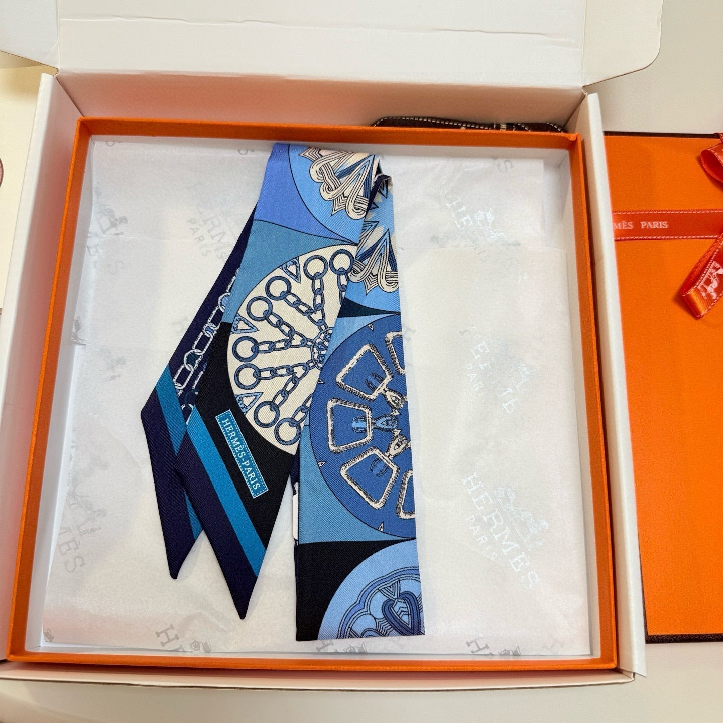 HERMES HERMES 25S SCARF 90 IN SILK 856725