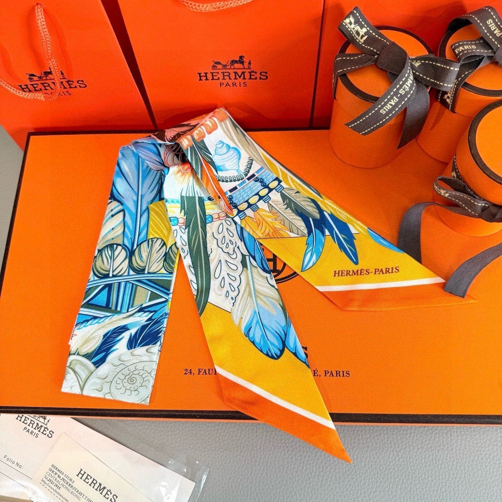 HERMES HERMES 25S NECKERCHIEF 86 IN SILK 991556