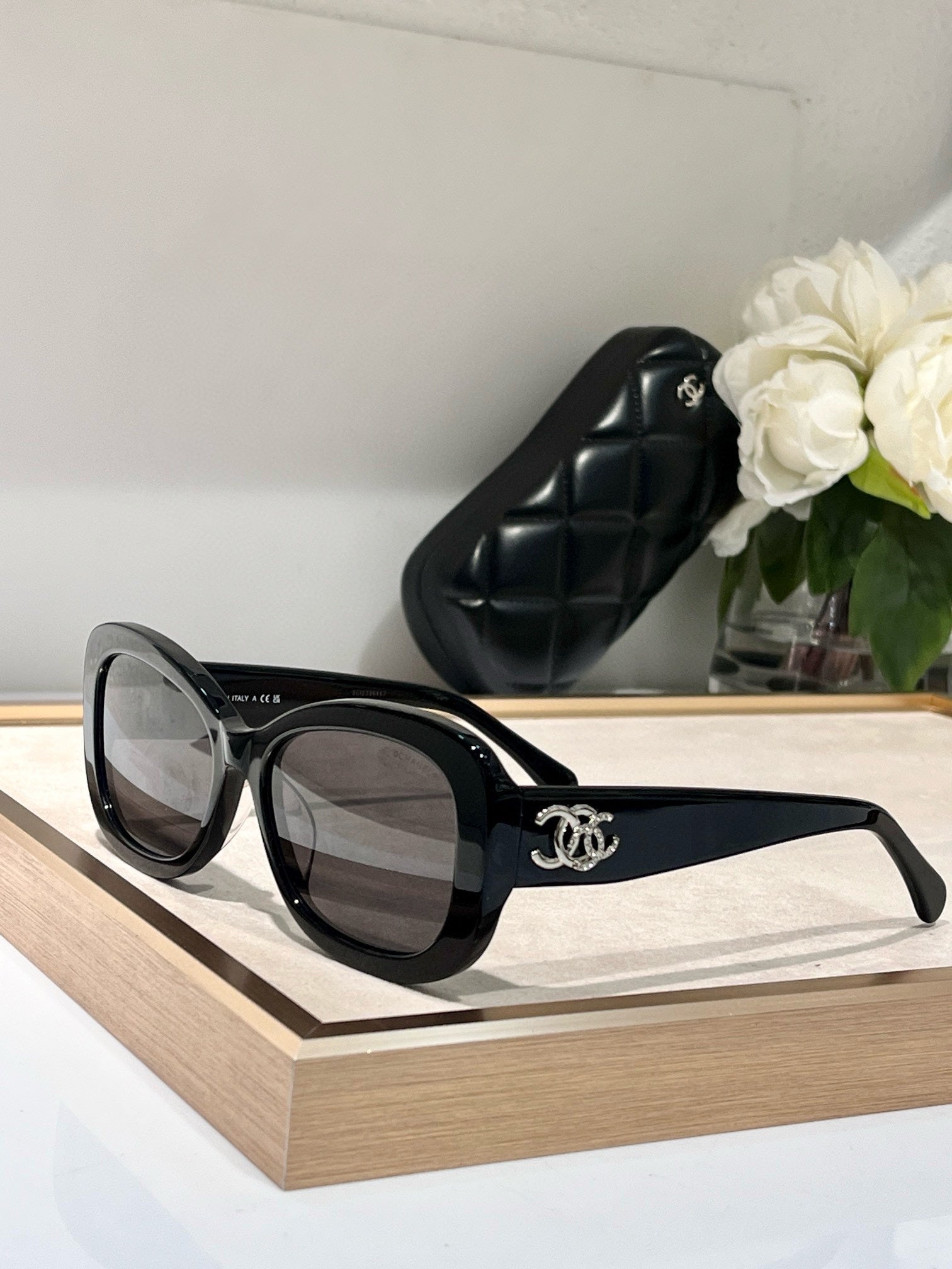CHANEL SQUARE SUNGLASSES CH5468B IN ACETATE EMBOSSED DIAMOND