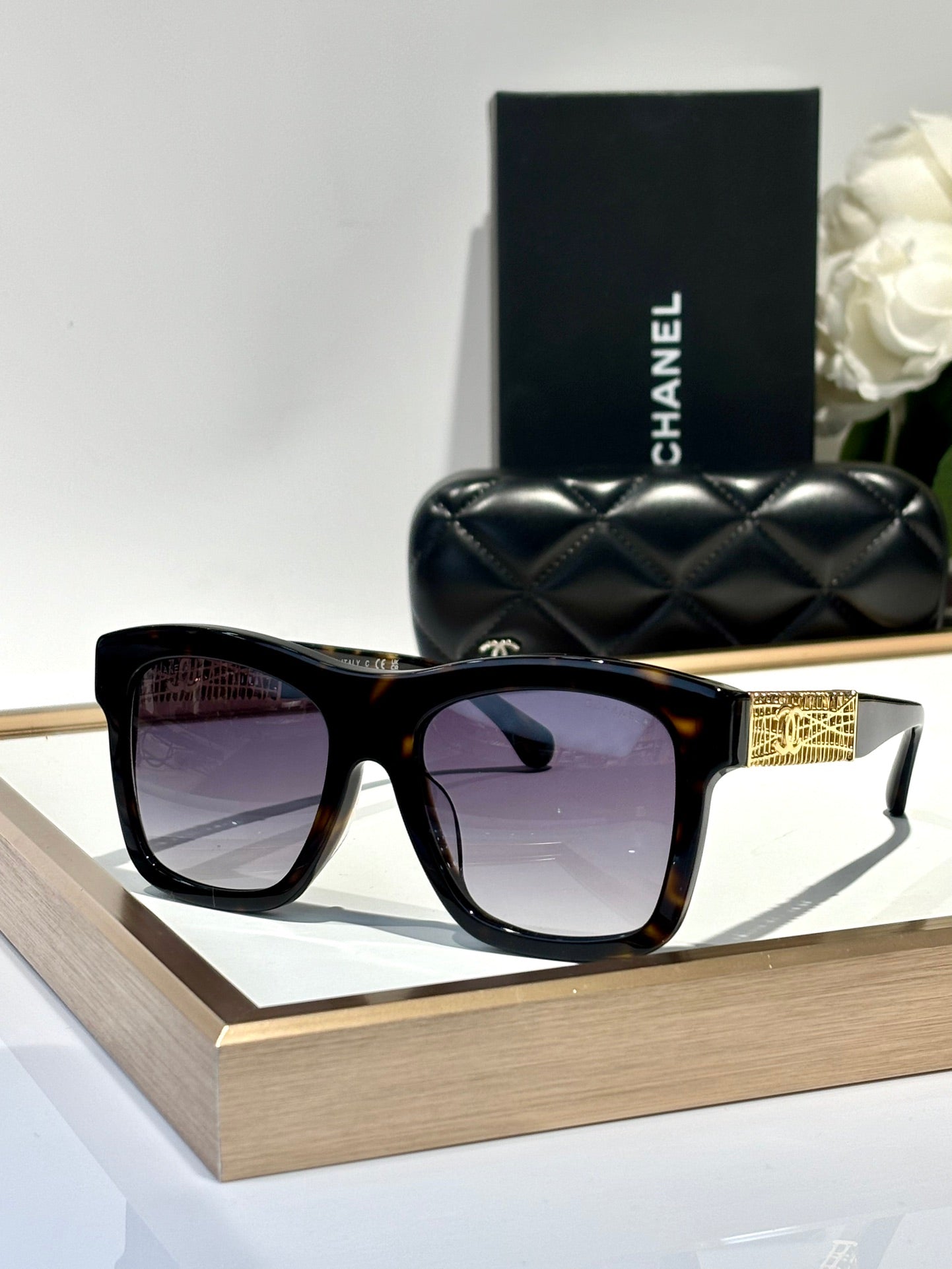 CHANEL SQUARE SUNGLASSES CH5533 IN ACETATE