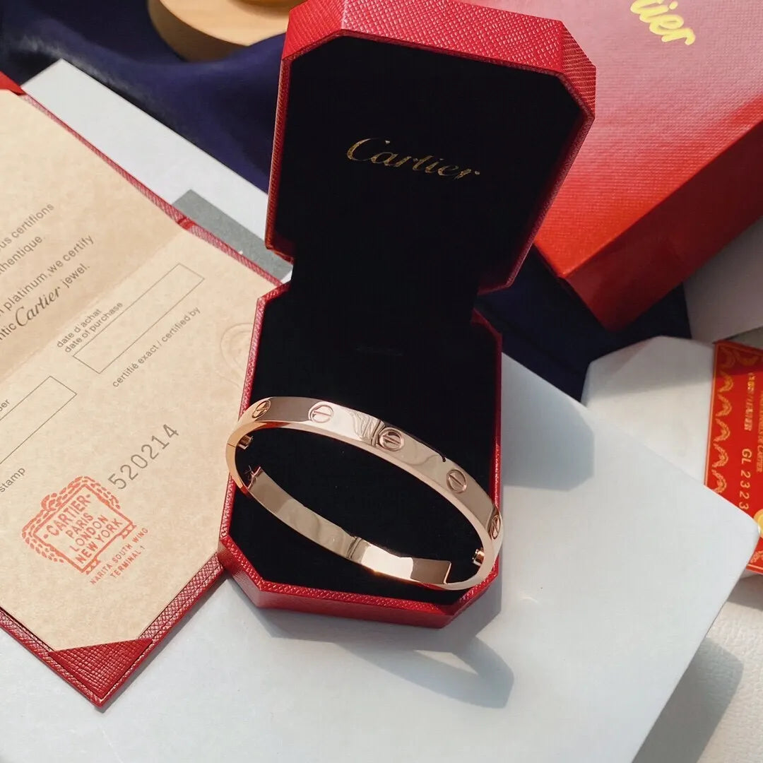 Cartier LOVE bracelet in rose gold - Hình 9