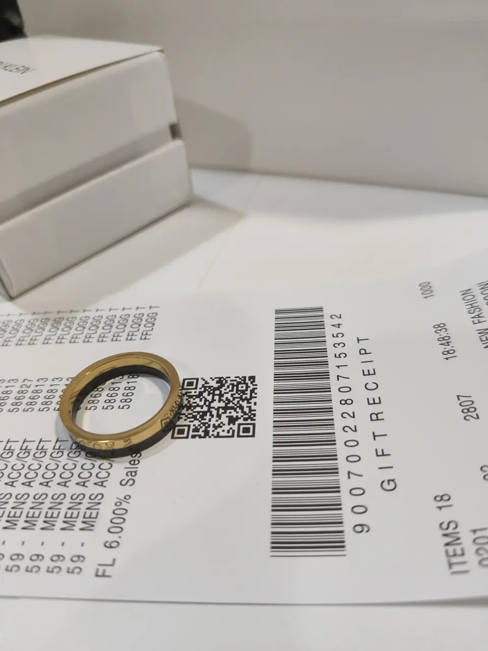 Calvin Klein Gold Black Ring - Hình 2