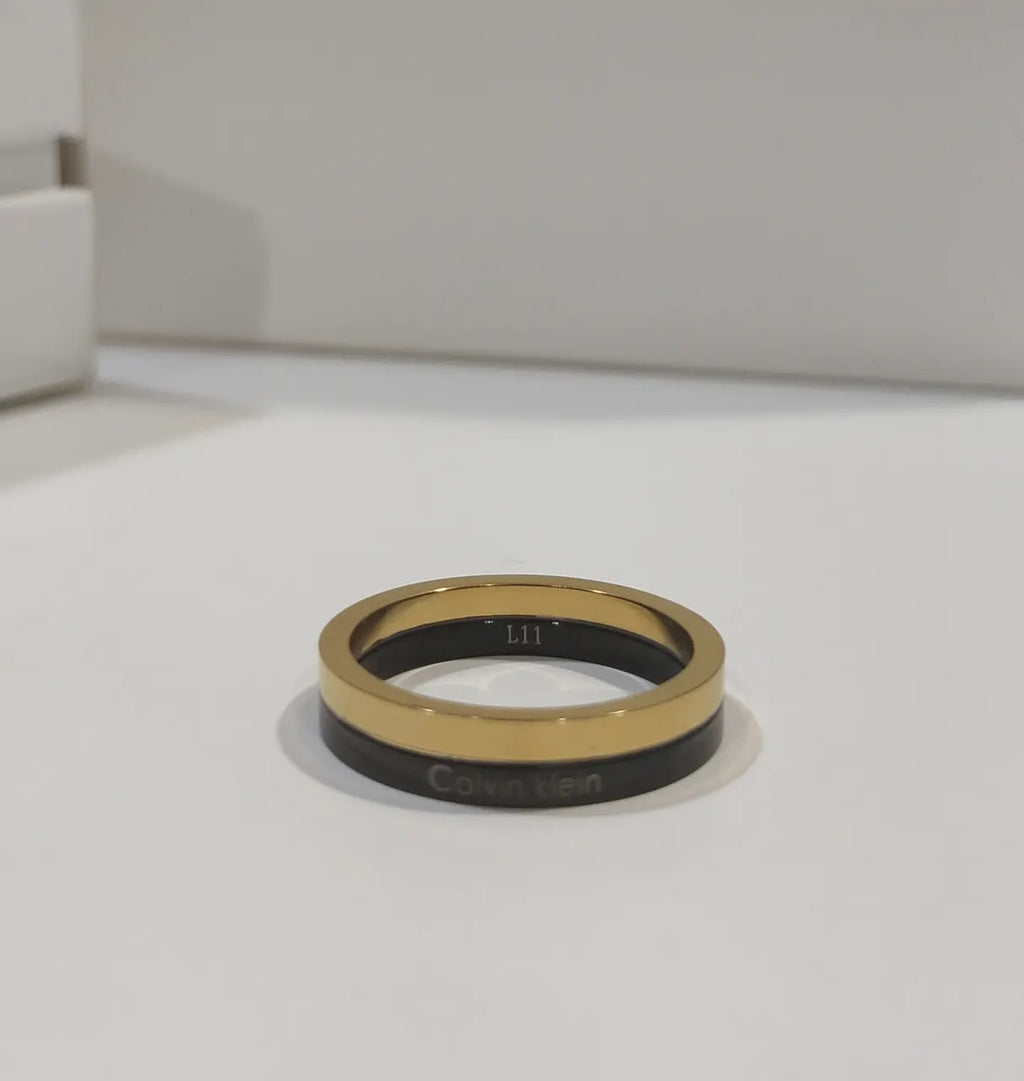 Calvin Klein Gold Black Ring - Hình 6