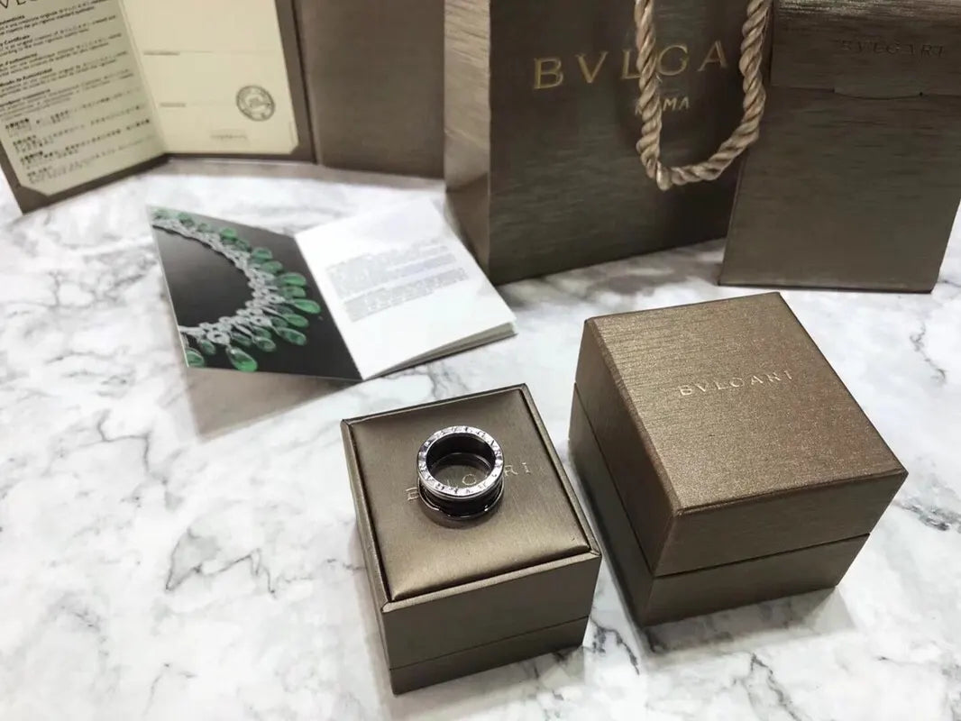 Bvlgari Black Ceramic Ring zero1 - Hình 3