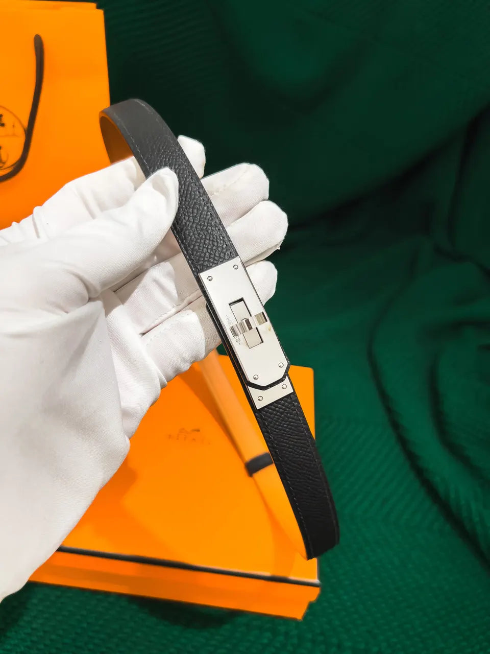 Hermes Noir Leather Bracelet - Hình 2