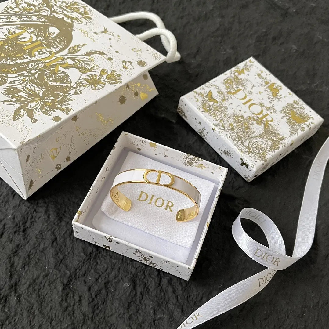 Dior White Lacquer Bangle - Hình 4
