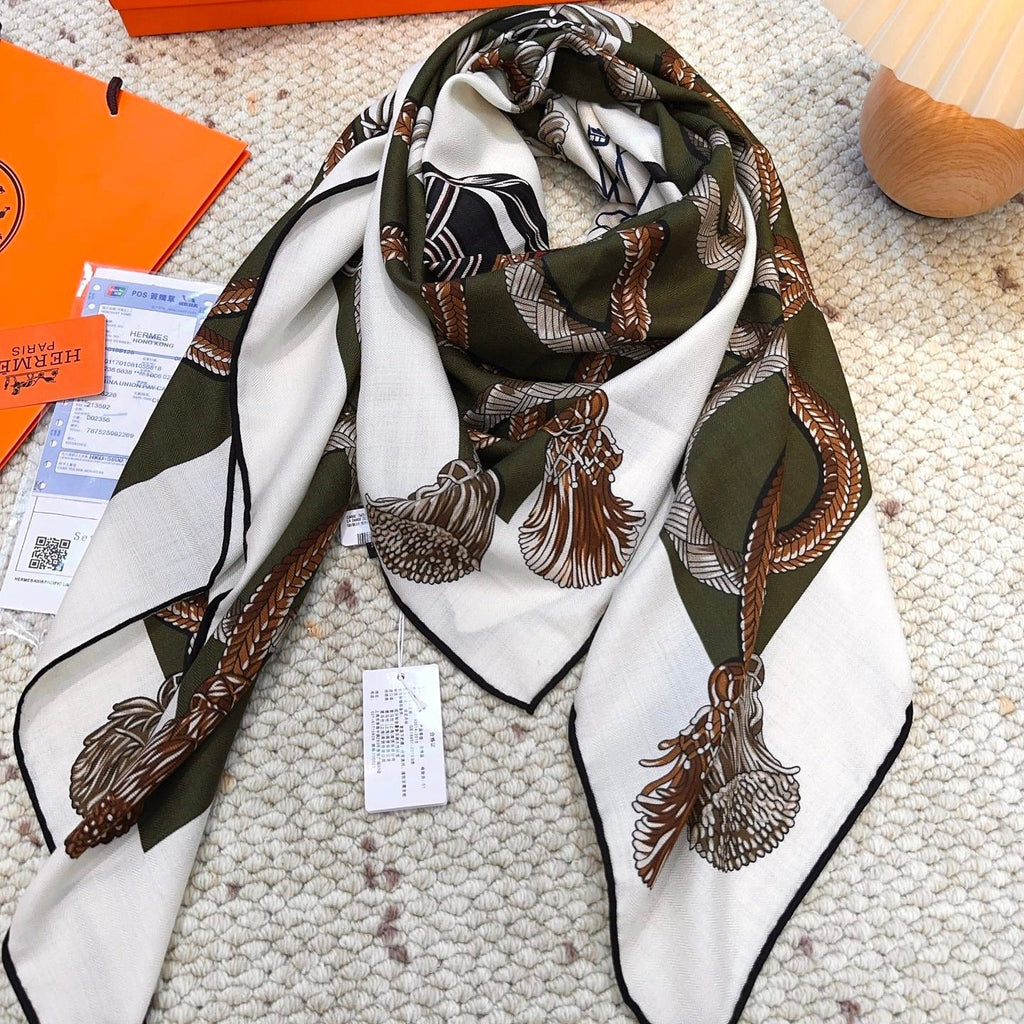 HERMES HERMES 25S SCARF 140 IN CASERE SILK 854538