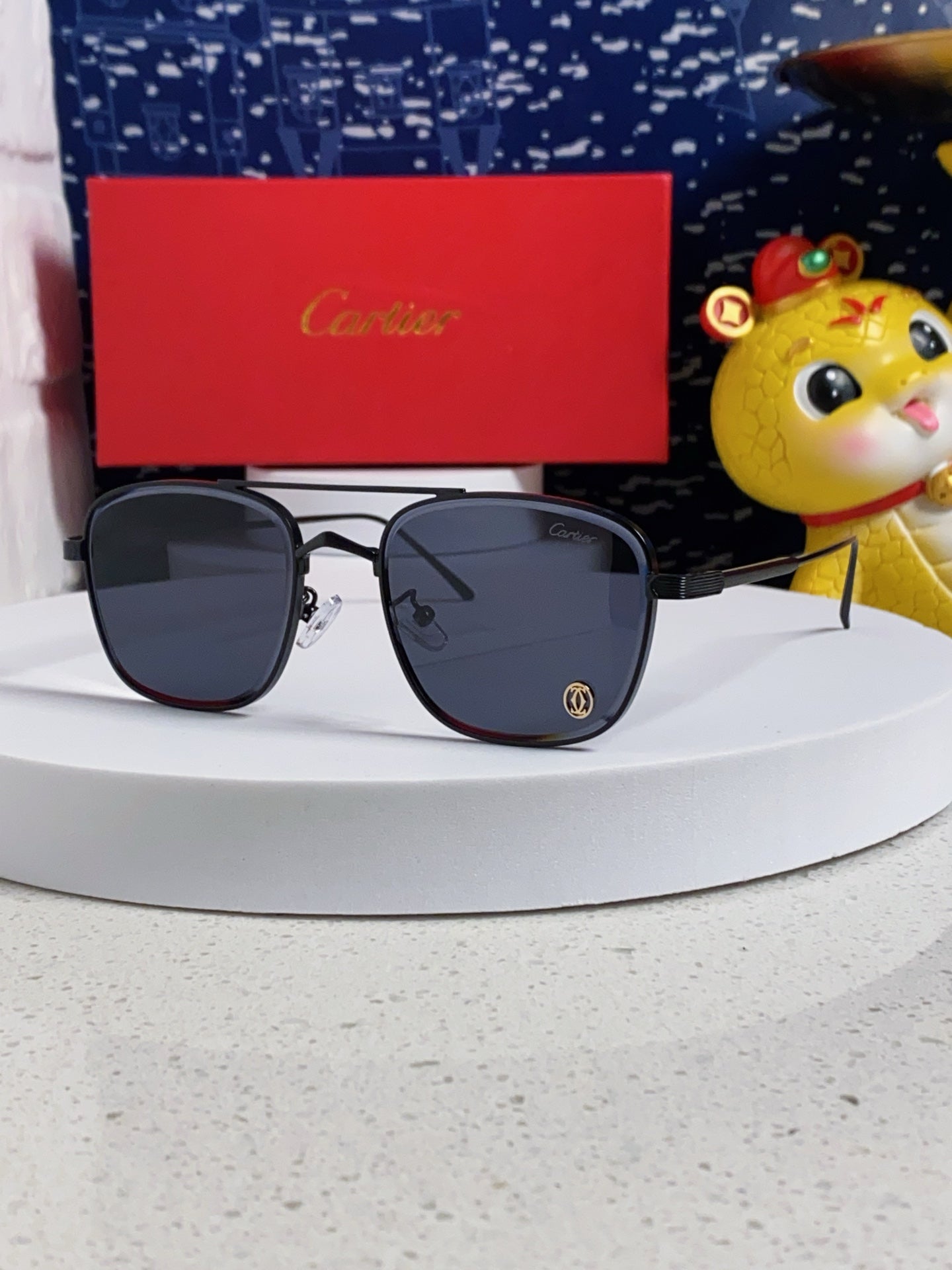 PREMIÈRE SQUARE FRAME SUNGLASSES 533240 IN METAL