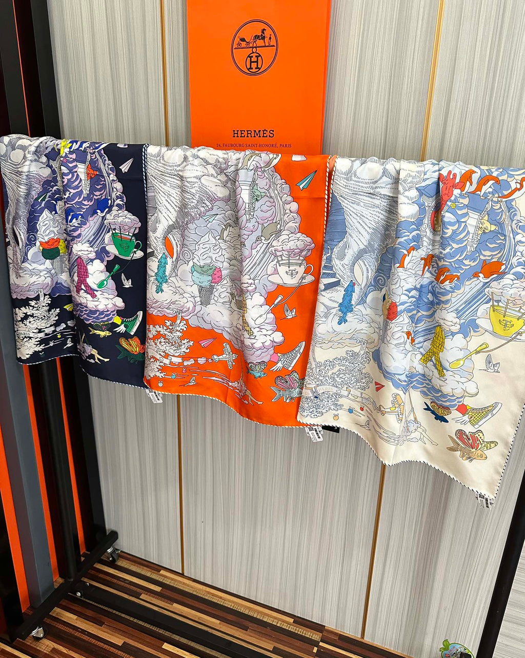 HERMES HERMES 25S SCARF 90 IN SILK 724702