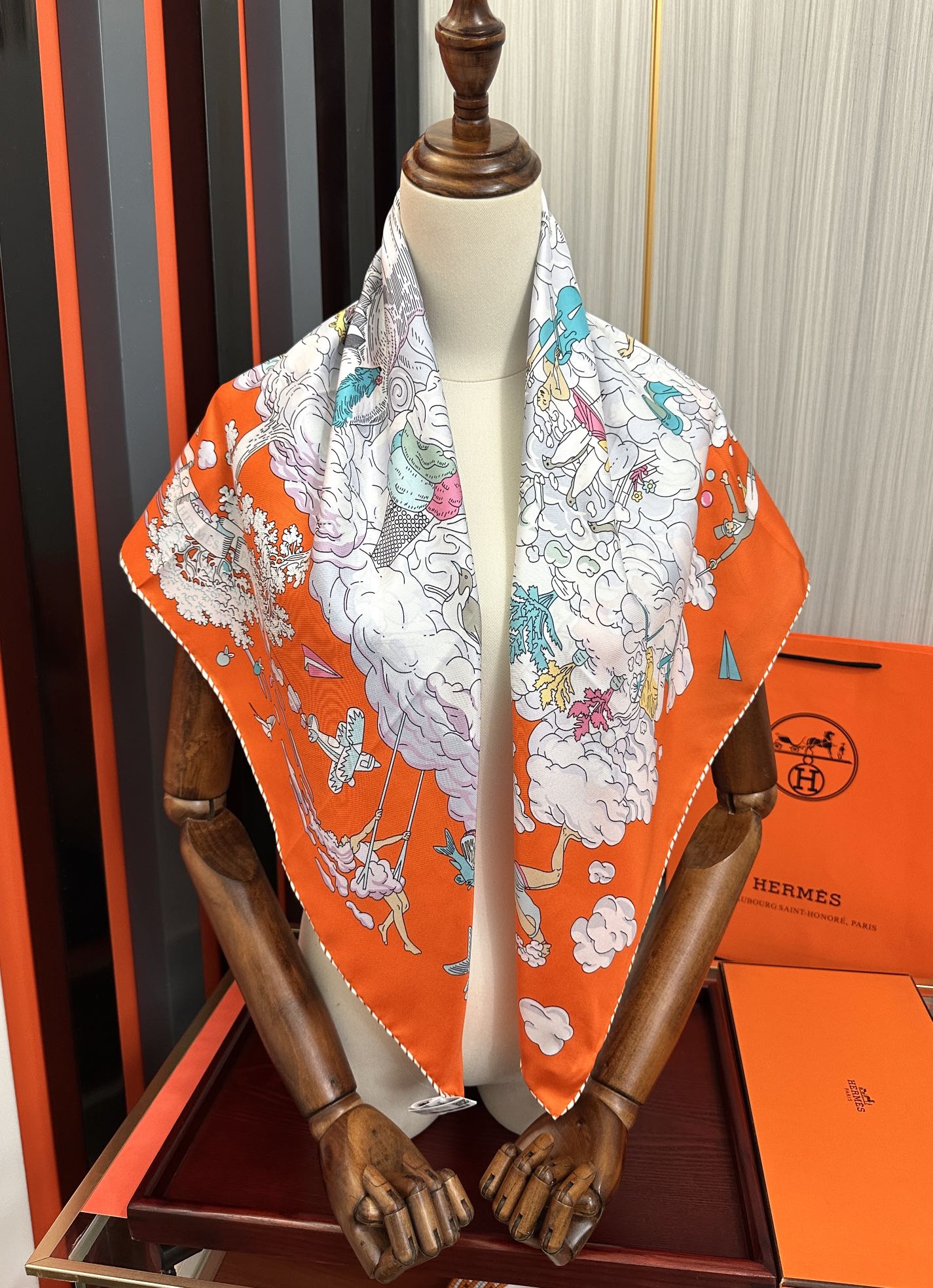 HERMES HERMES 25S SCARF 90 IN SILK 724702