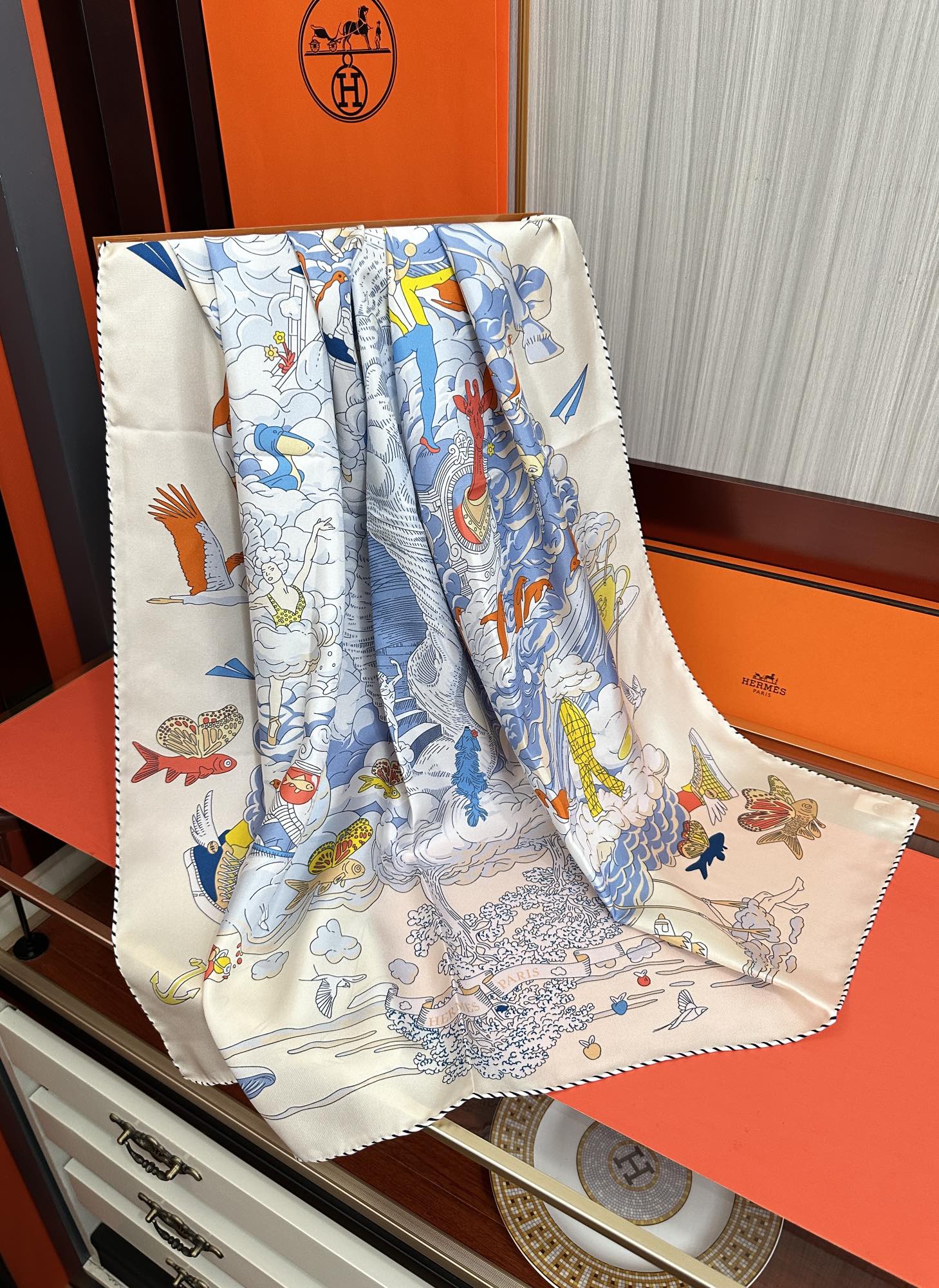HERMES HERMES 25S SCARF 90 IN SILK 724703