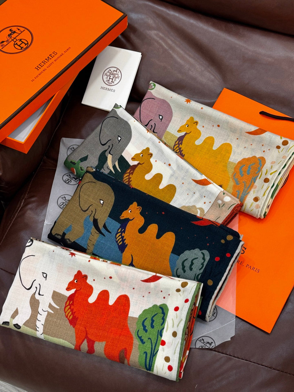 HERMES HERMES 25S SCARF 140 IN SILK 733913